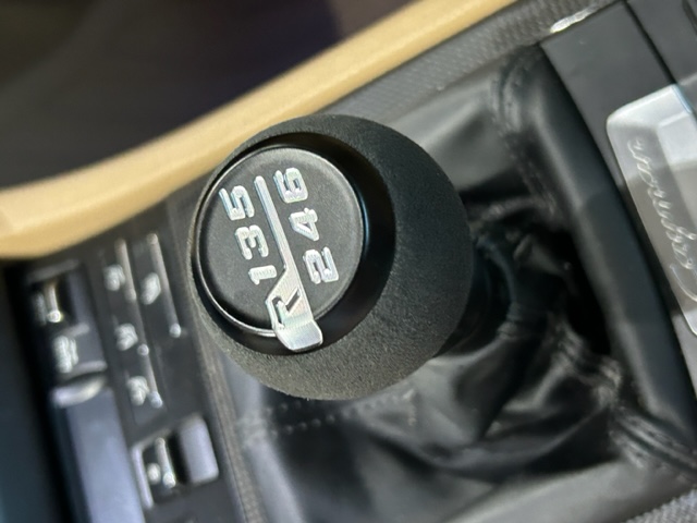 raceseng shifter.jpg