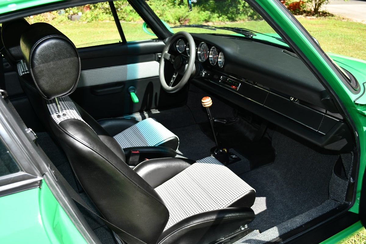 911-03.jpg