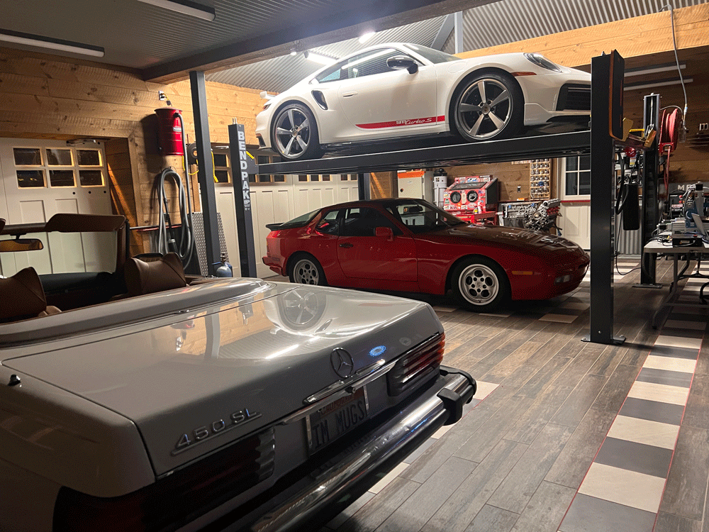 3cars.gif