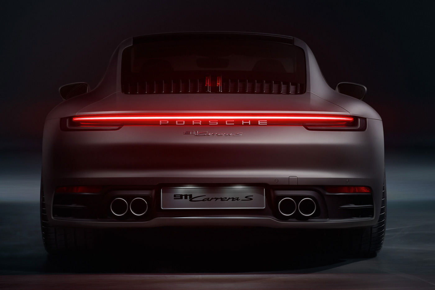 2018-All-New-992-Porsche-911-Unveiled-5.jpg