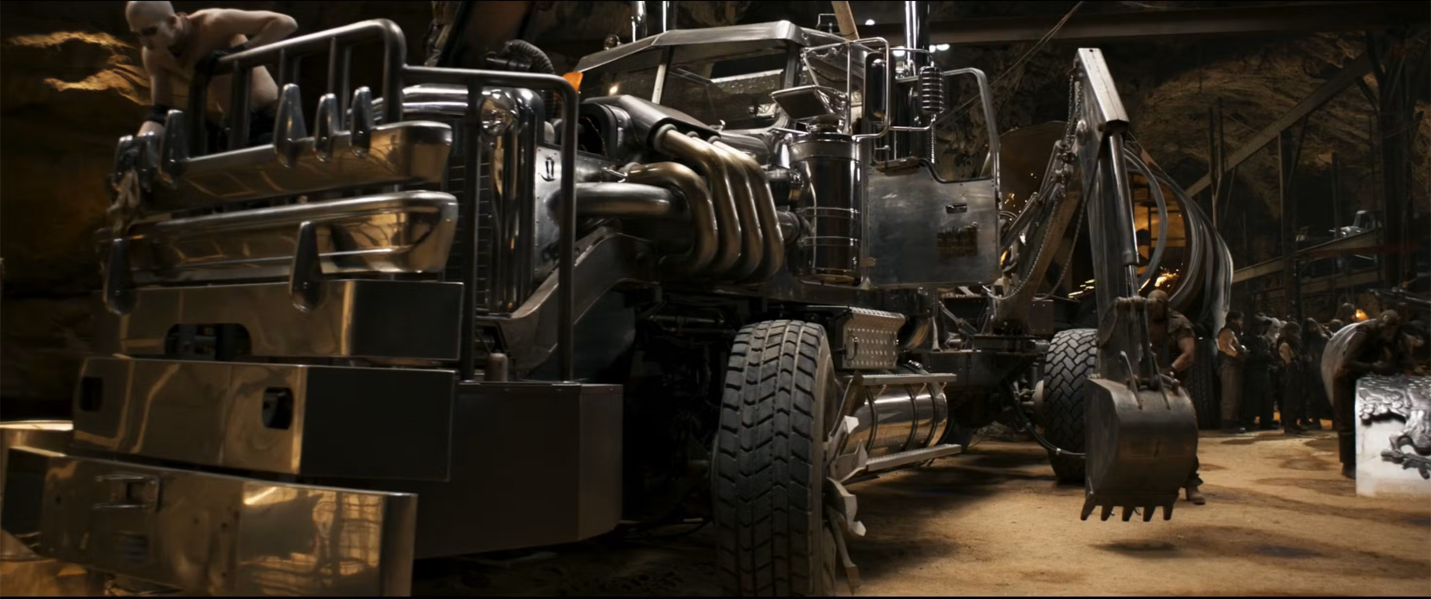 Furiosa-Film-Cars-15.jpg