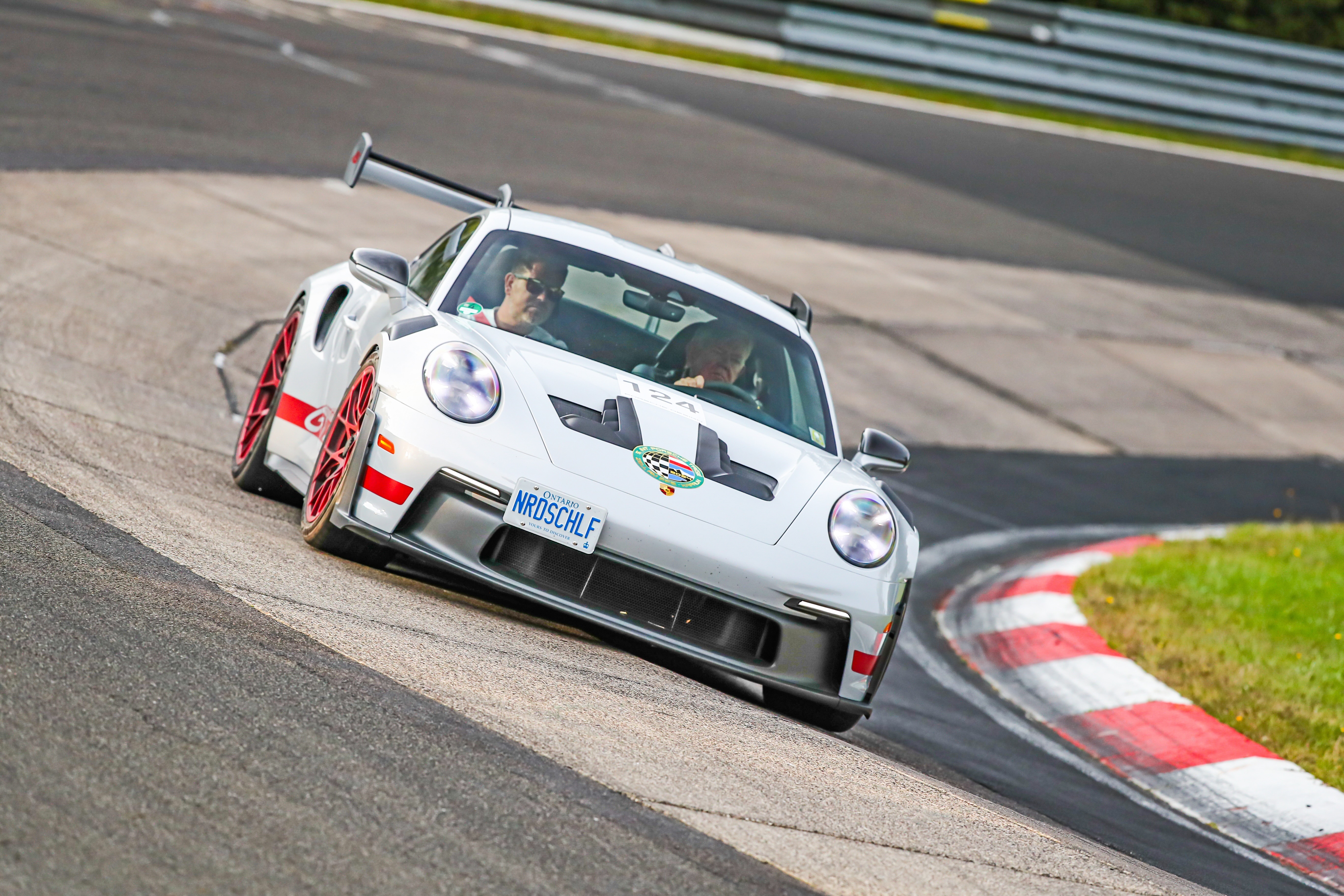 racetracker_31670874_502177 2 2.jpg
