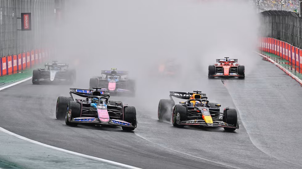 max-verstappen-of-the-netherlands-driving-the-oracle-red-news-photo-1730667343.jpg