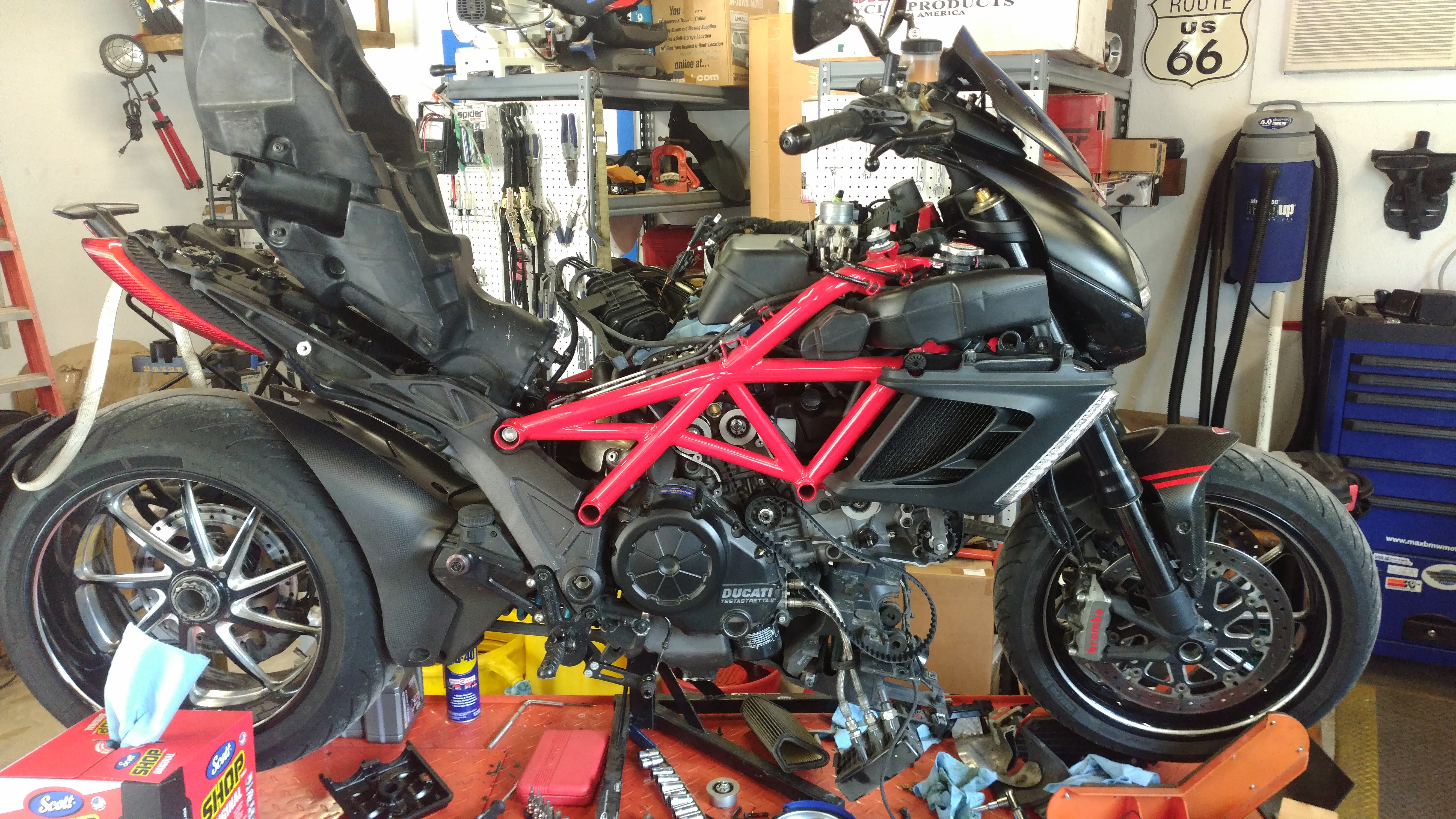 Desmo Service 24 March 2018.jpg