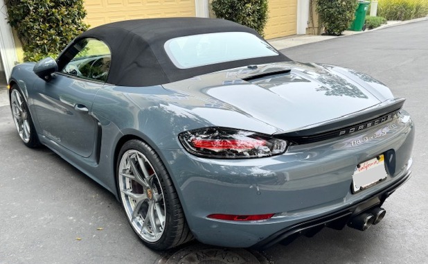 Drivers side rear three quarter view top up.jpg