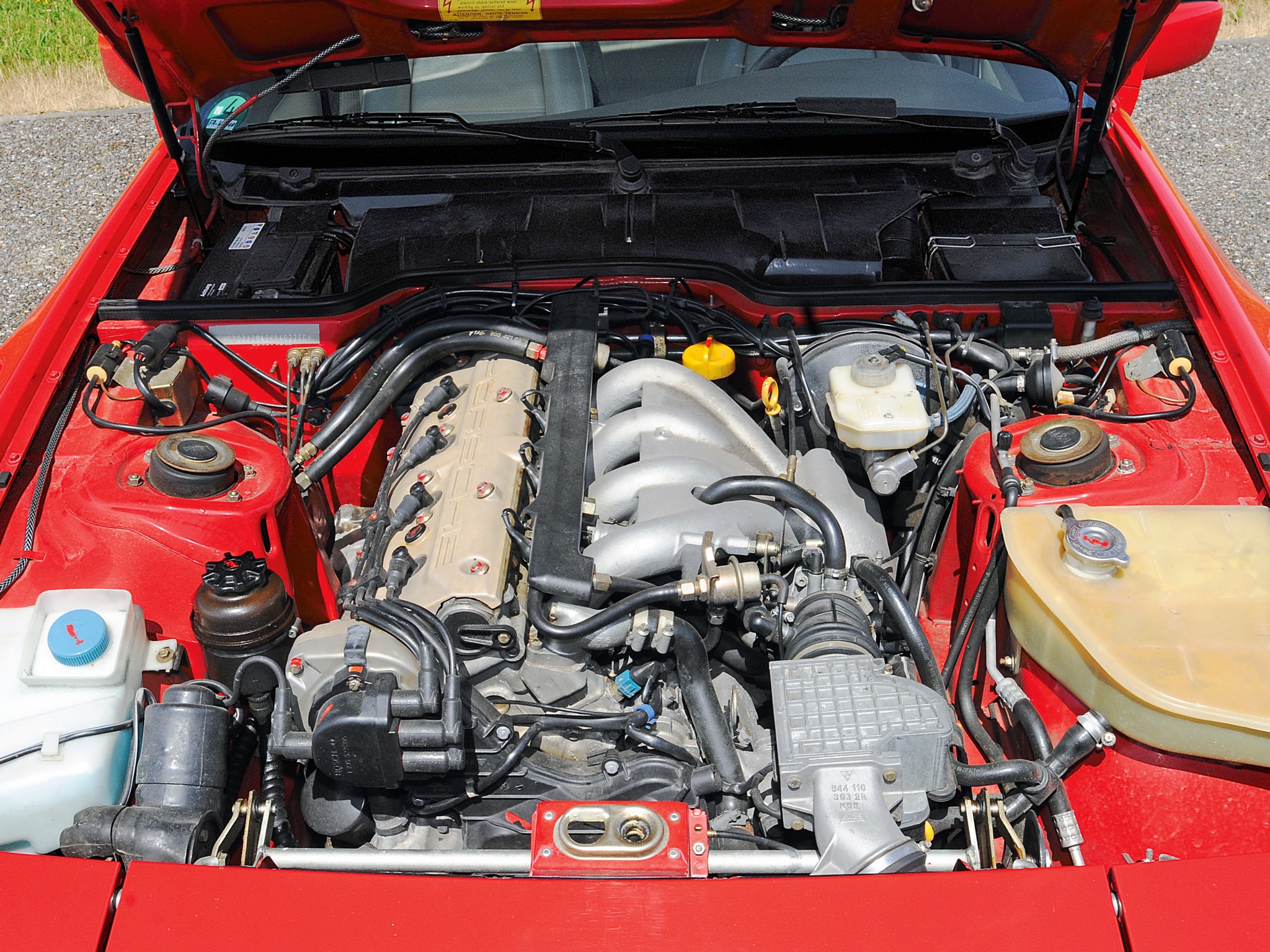 PORSCHE-944-S2-3029_8.jpg