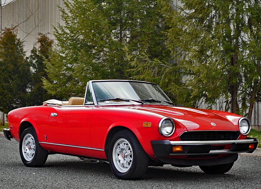 Fiat 124 Spider.jpg