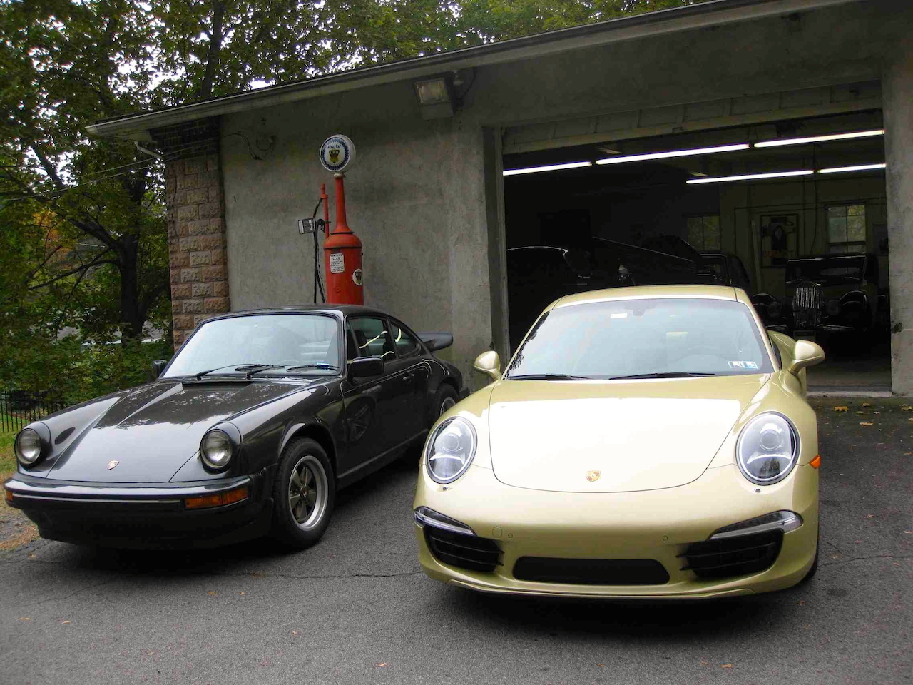 911s - 1.jpeg