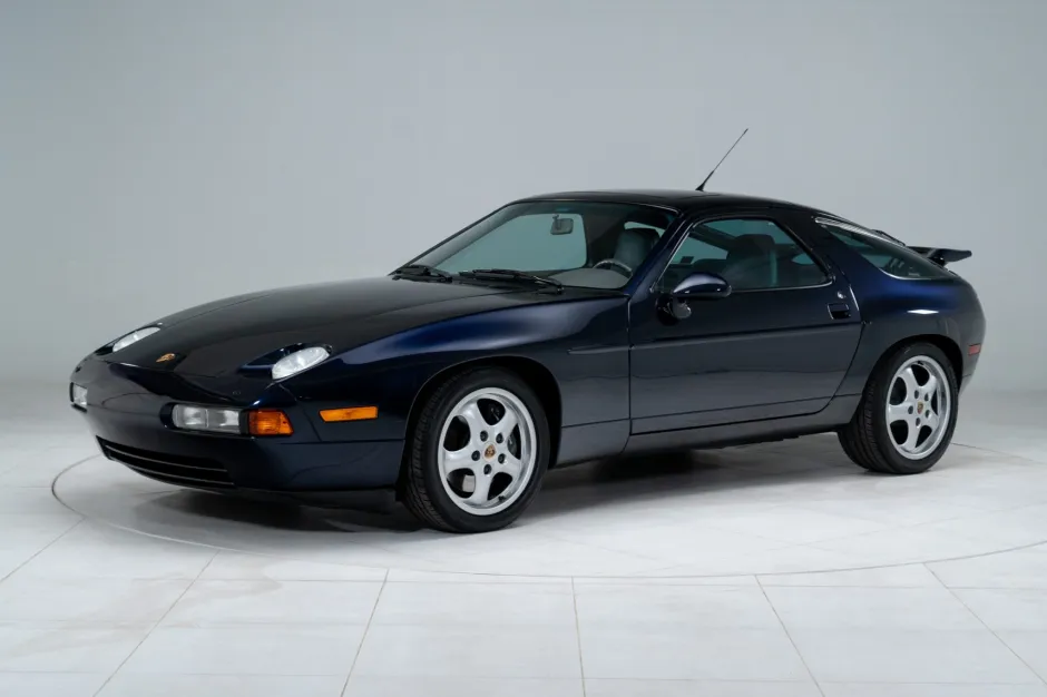 1994_porsche_928-gts_1994-porsche-928-gts-blue-26156-ws-17-57206.webp