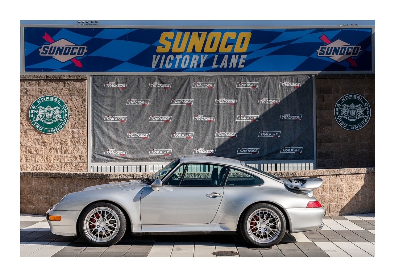 993-2.jpg