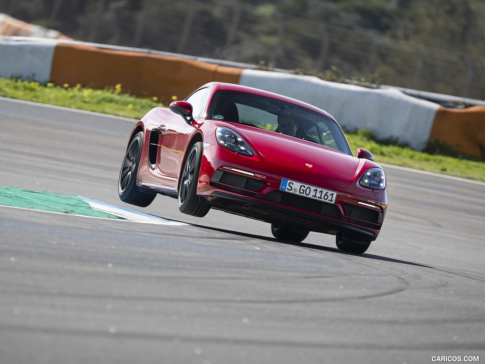 2020_porsche_718_gts_4.0_31_1600x1200.jpg
