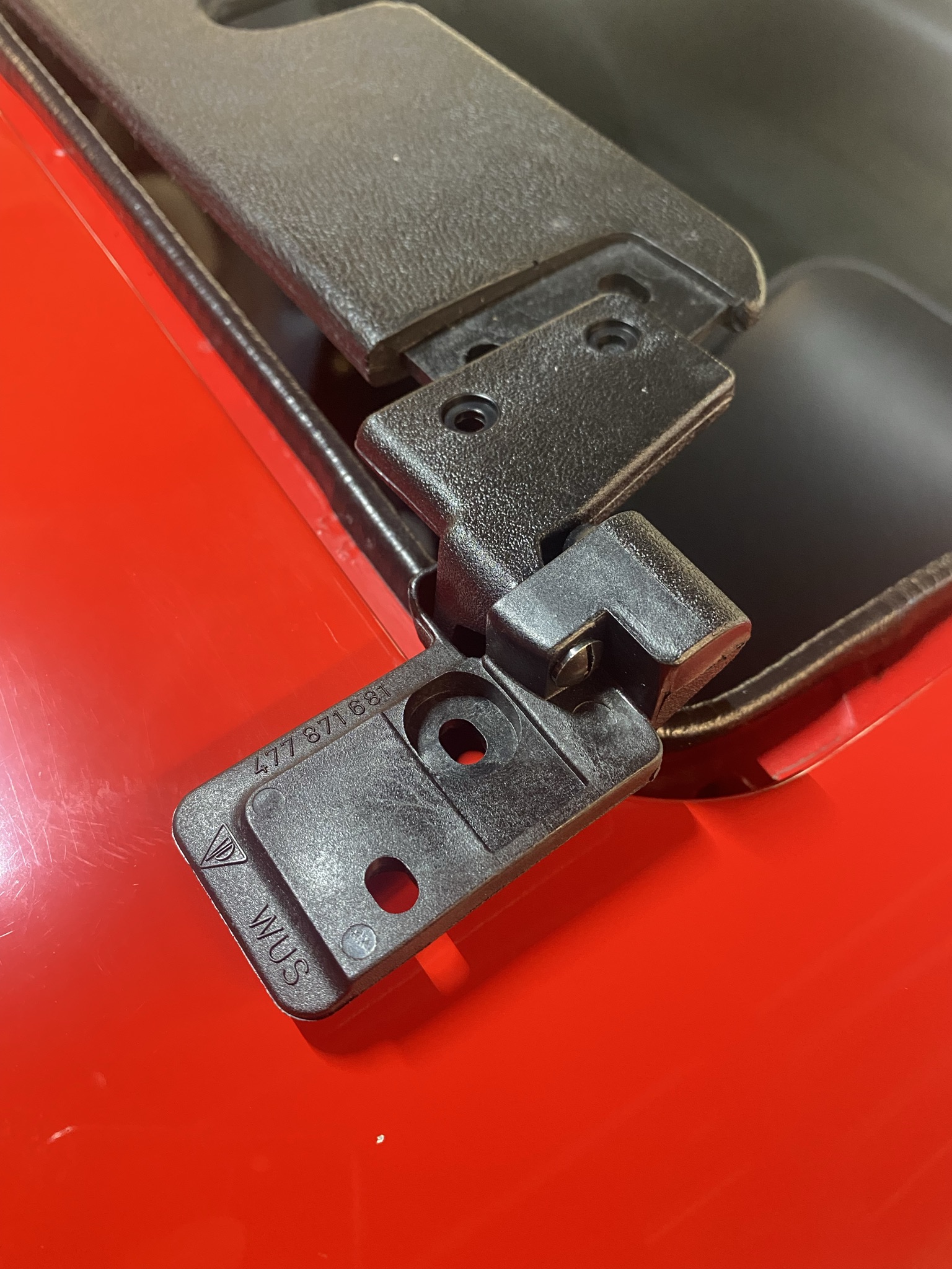 sunroof hinge.jpeg