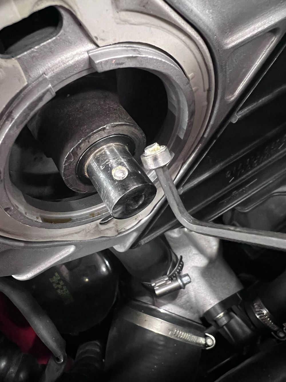 broken-screw.jpg
