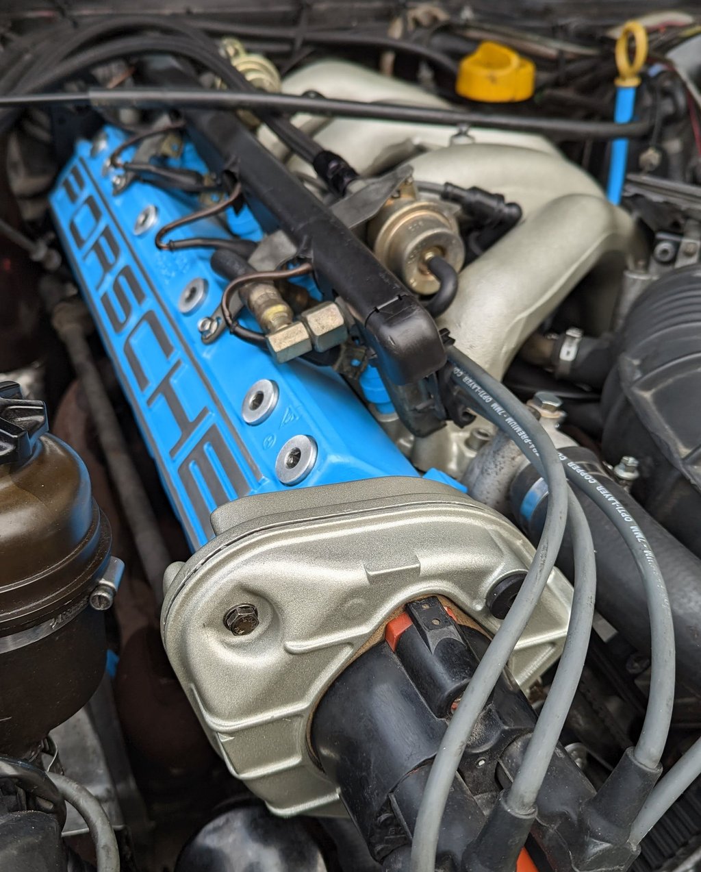 Cam Housing and Intake Manifold Painted and Installed