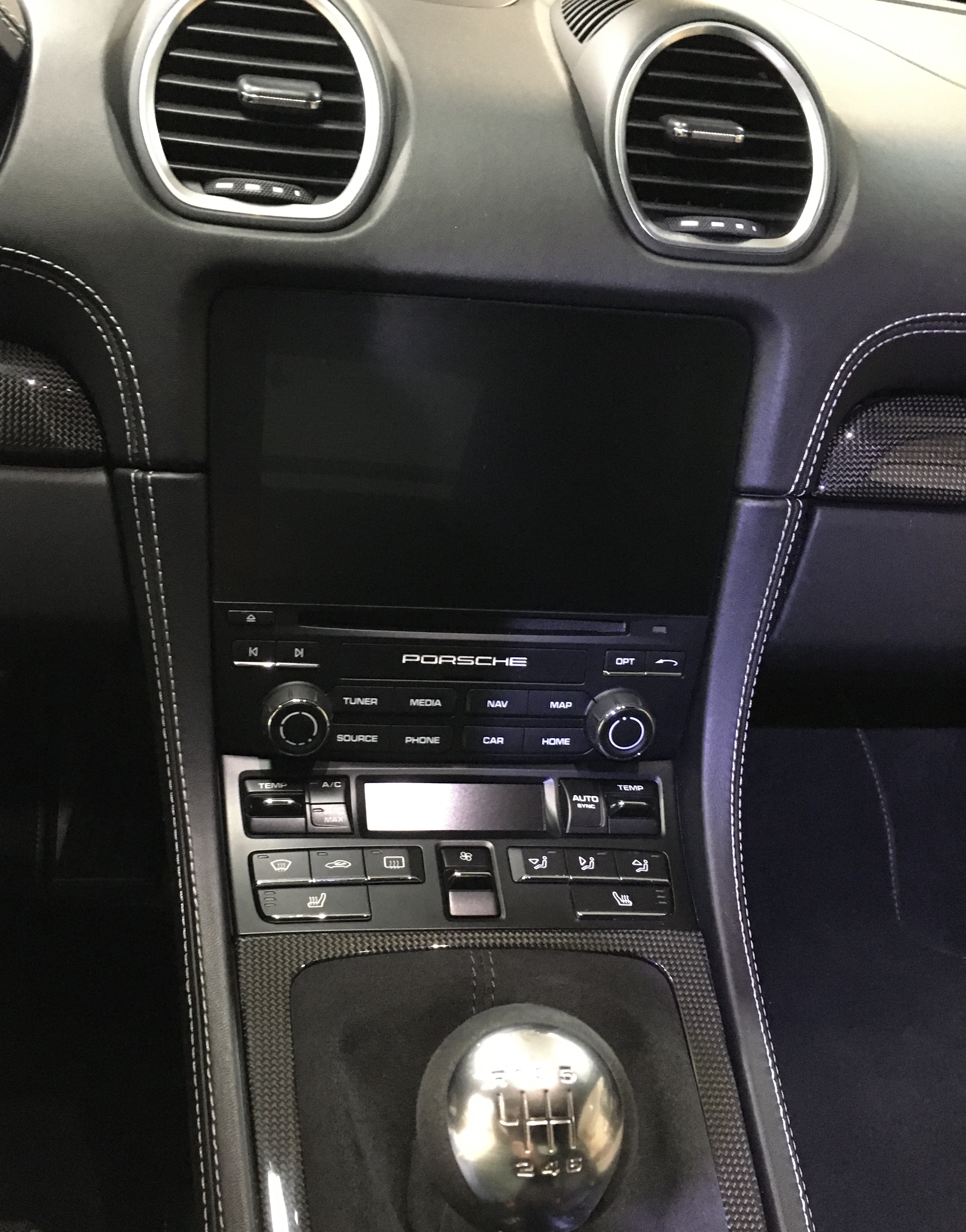 PORSCHE label.jpg