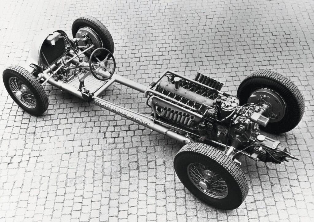 V-16 Auto Union.jpeg