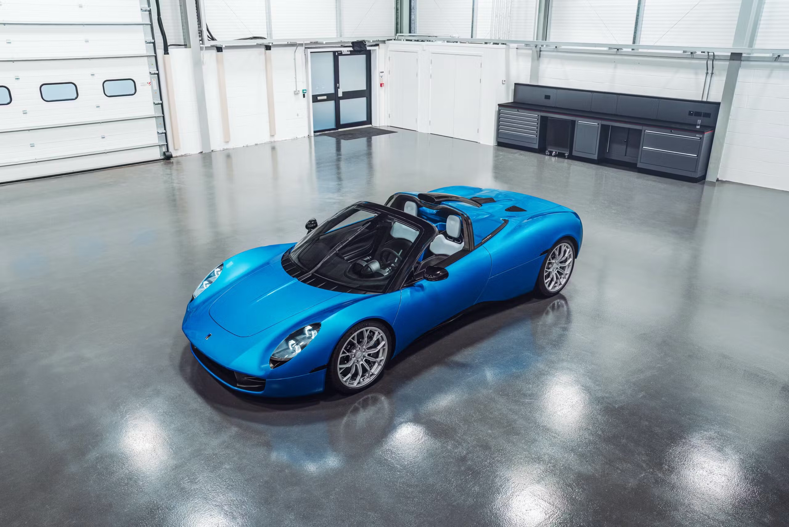 Gordon Murray T.33 Spider.jpg