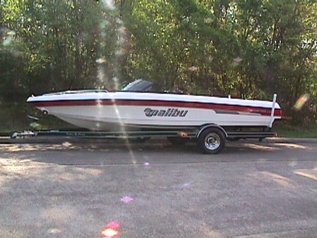 boat_1.jpg